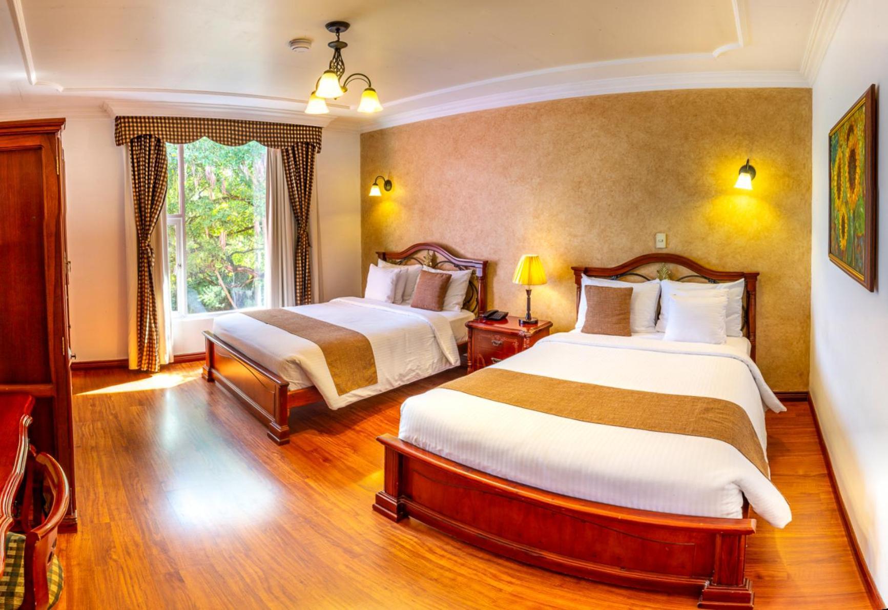 Casa Aliso Hotel Boutique Quito Esterno foto
