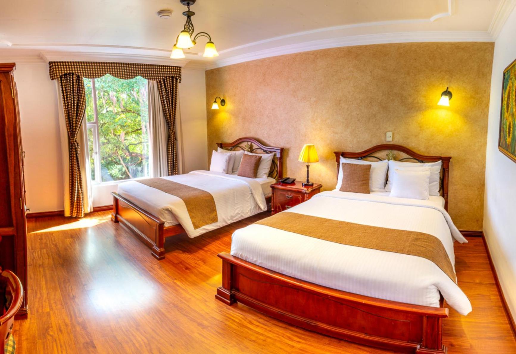Casa Aliso Hotel Boutique Quito Esterno foto