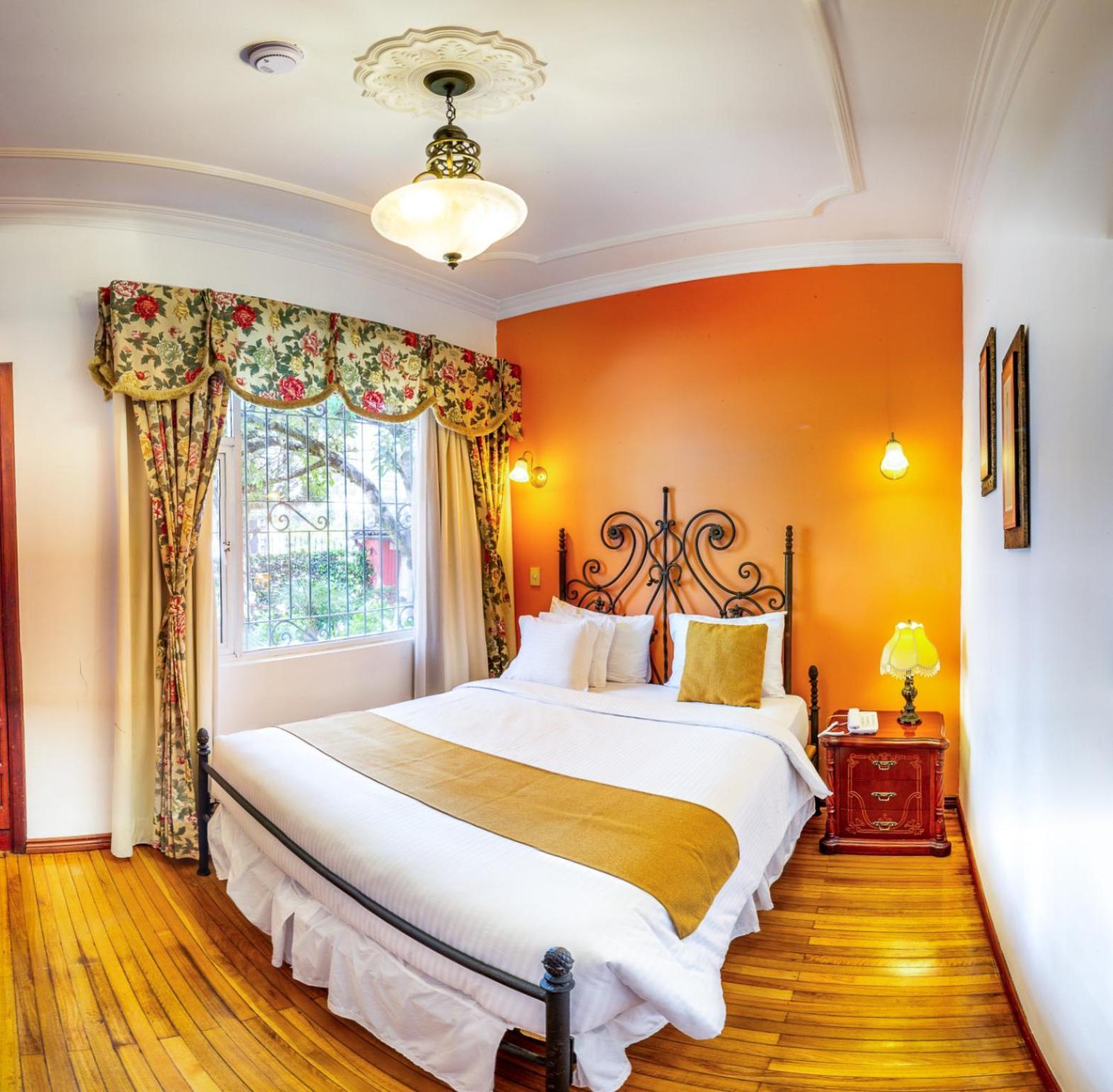 Casa Aliso Hotel Boutique Quito Esterno foto