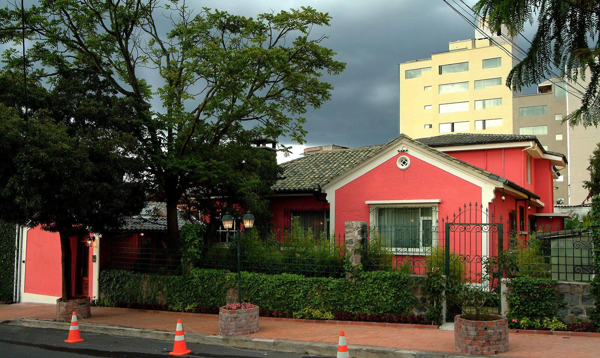Casa Aliso Hotel Boutique Quito Esterno foto