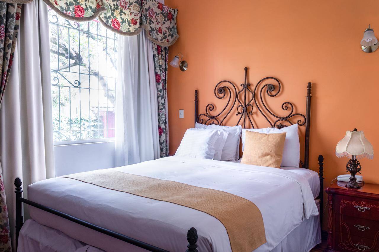 Casa Aliso Hotel Boutique Quito Esterno foto