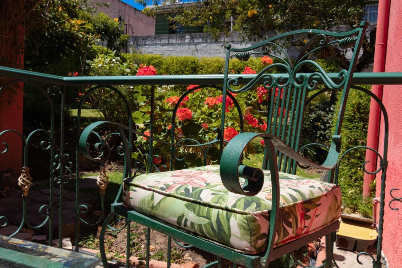 Casa Aliso Hotel Boutique Quito Esterno foto